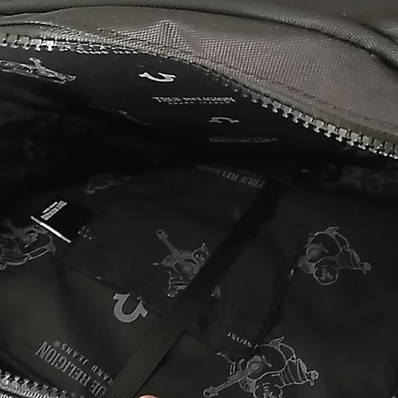True Religion Jeans Small black Miami Duffle Bag. - Picture 6 of 11